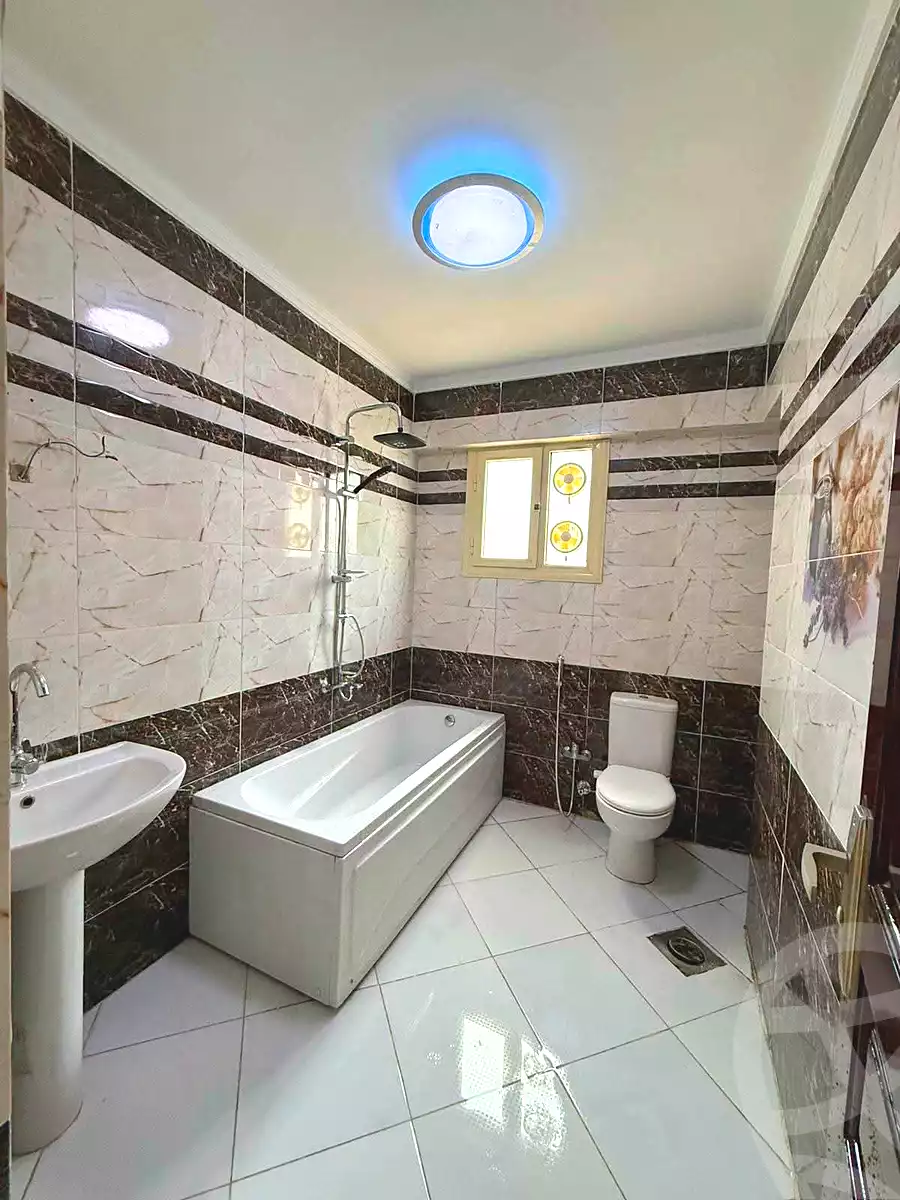 https://aqarmap.com.eg/ar/listing/7171288-for-sale-alexandria-sydy-bshr-sydy-bshr-bhry