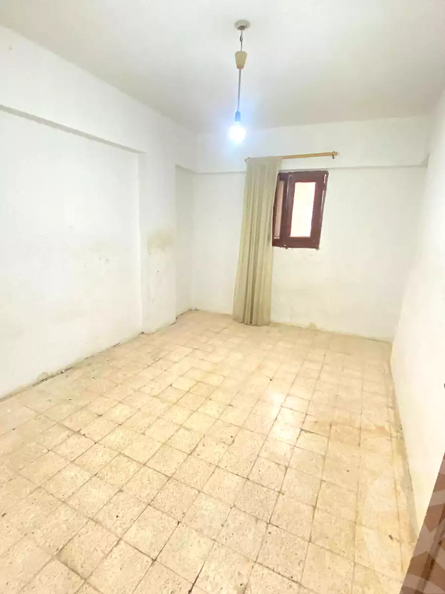 https://aqarmap.com.eg/en/listing/7171421-for-sale-alexandria-al-agamy-el-hanouvel-al-asdakaa-st