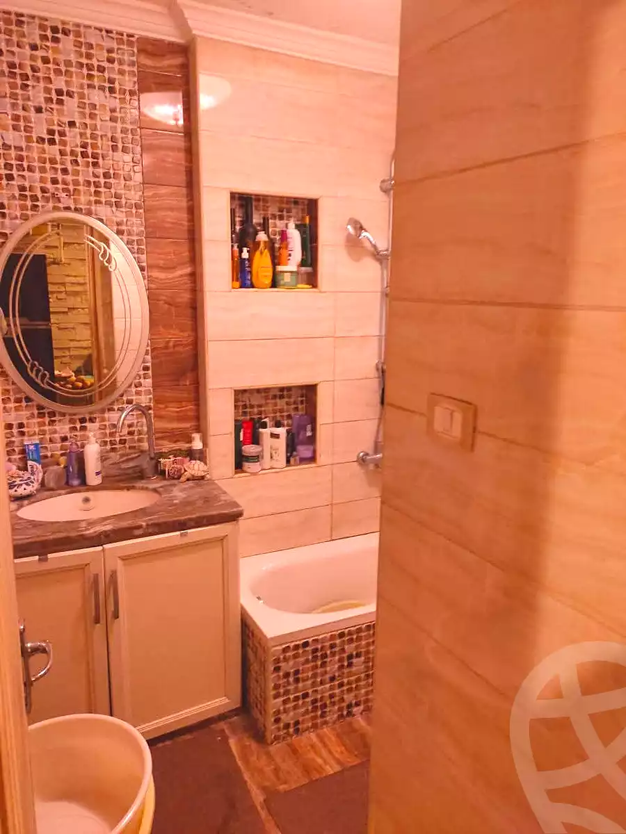 https://aqarmap.com.eg/en/listing/7171597-for-sale-alexandria-miami-shr-jml-bd-lnsr