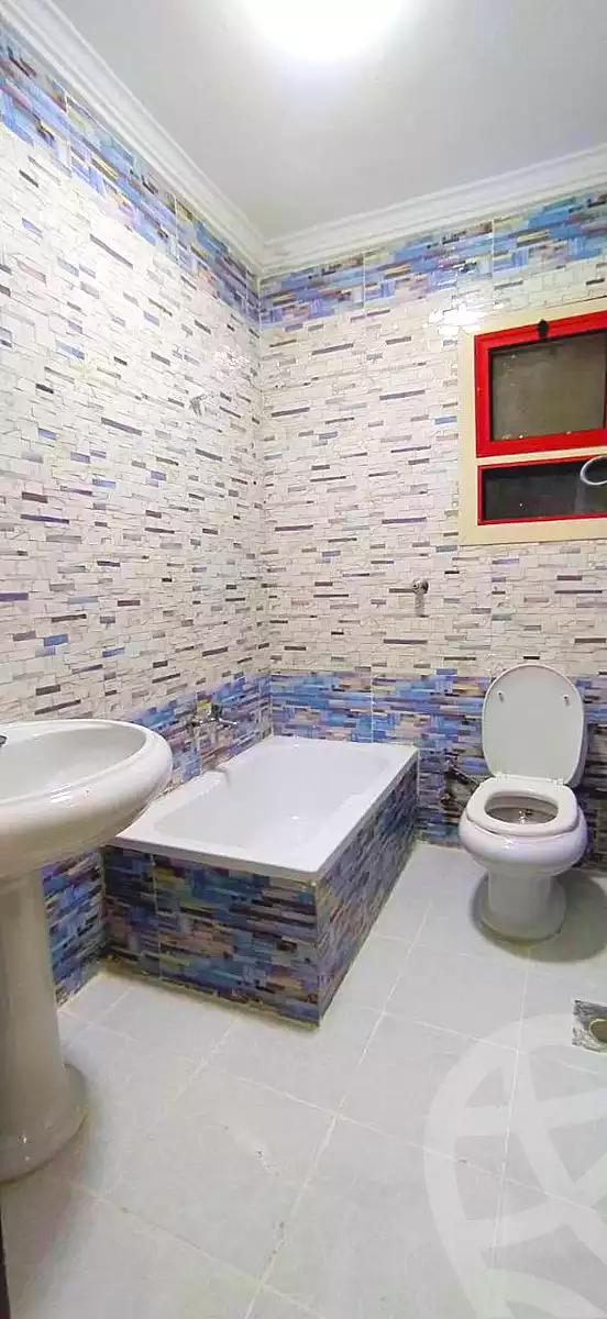 https://aqarmap.com.eg/ar/listing/7171842-for-sale-alexandria-al-agamy-shataa-el-nakheel-street-2