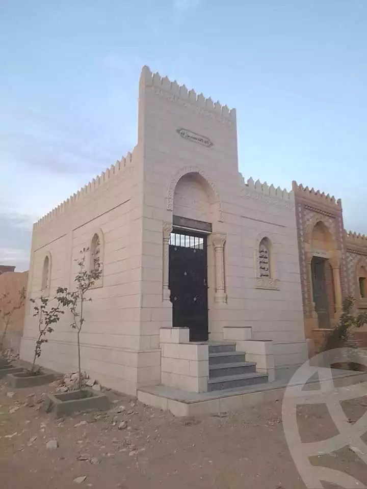 https://aqarmap.com.eg/en/listing/7172013-for-sale-cairo-6th-of-october-el-wahatt-road