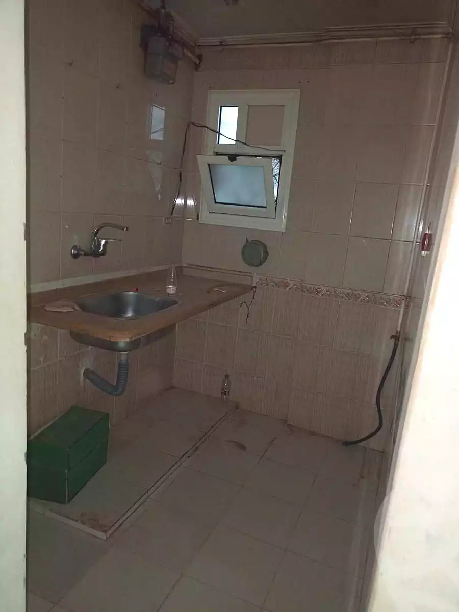 https://aqarmap.com.eg/ar/listing/7172099-for-rent-alexandria-sydy-bshr-sydy-bshr-qbly-omar-ibn-el-khattab-st