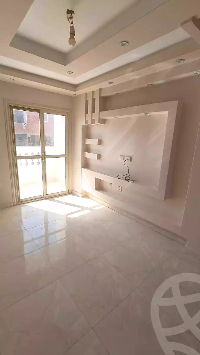https://aqarmap.com.eg/ar/listing/7172324-for-sale-cairo-ain-shams-mnshy-lthryr