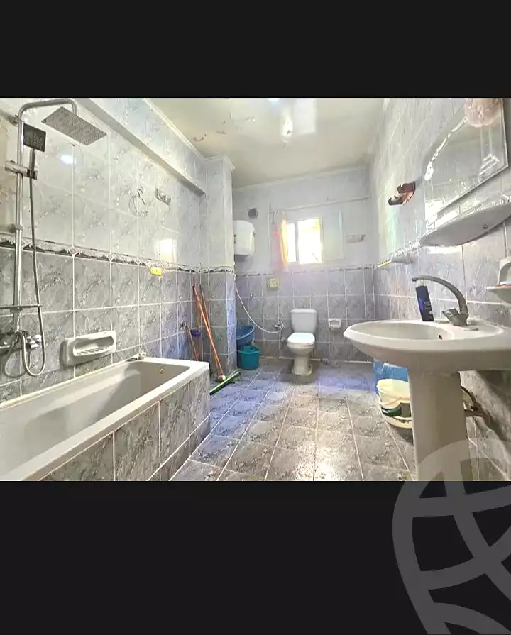 https://aqarmap.com.eg/en/listing/7172345-for-sale-alexandria-miami-khld-bn-lwlyd