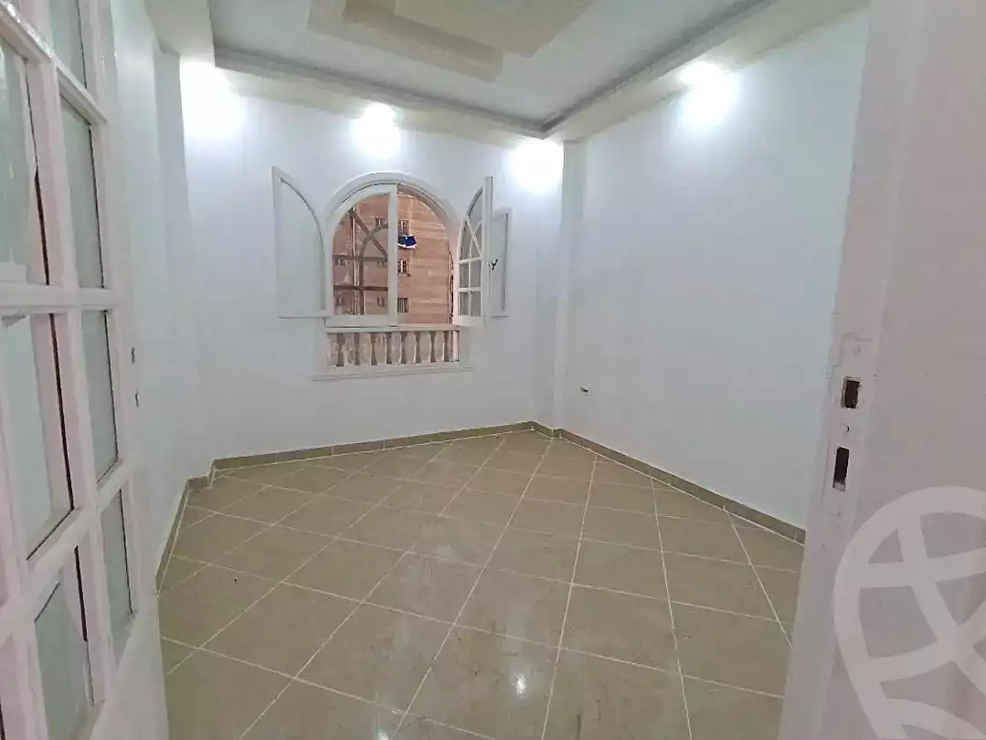 https://aqarmap.com.eg/ar/listing/7172386-for-sale-alexandria-al-agamy-shataa-el-nakheel
