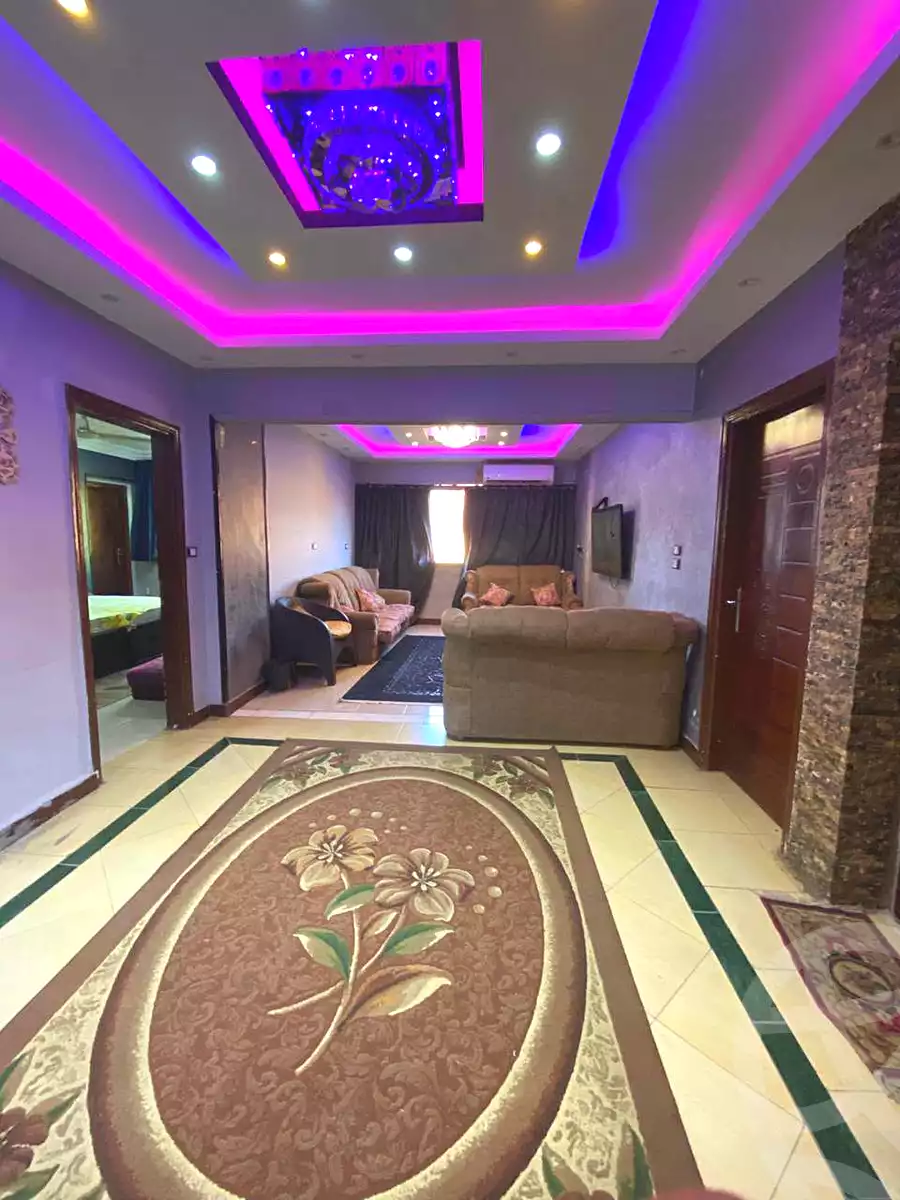 https://aqarmap.com.eg/ar/listing/7172558-for-sale-cairo-helwan-helwan-el-sharkeya-heidar-st