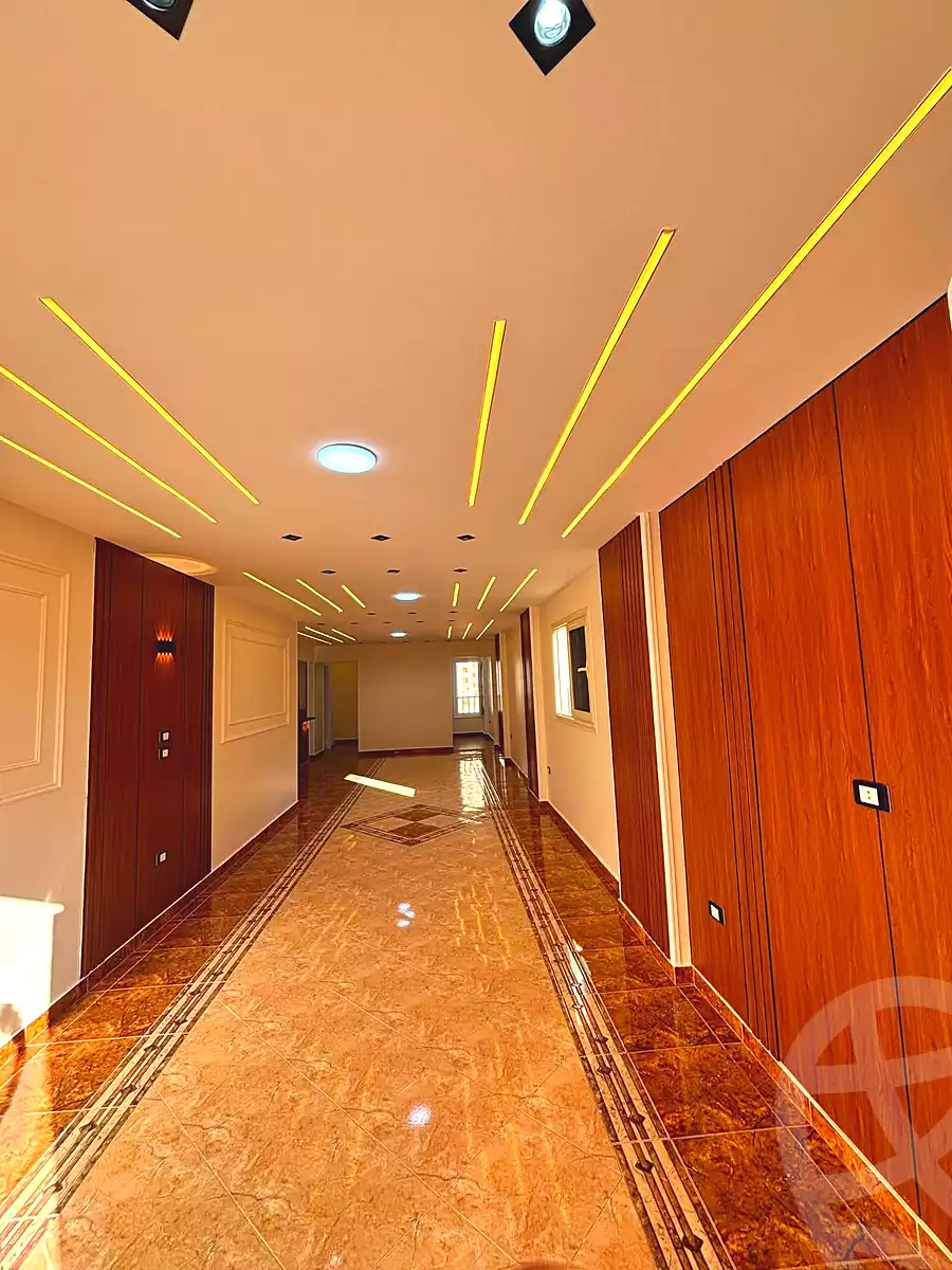 https://aqarmap.com.eg/ar/listing/7172590-for-sale-alexandria-sydy-bshr-sydy-bshr-bhry