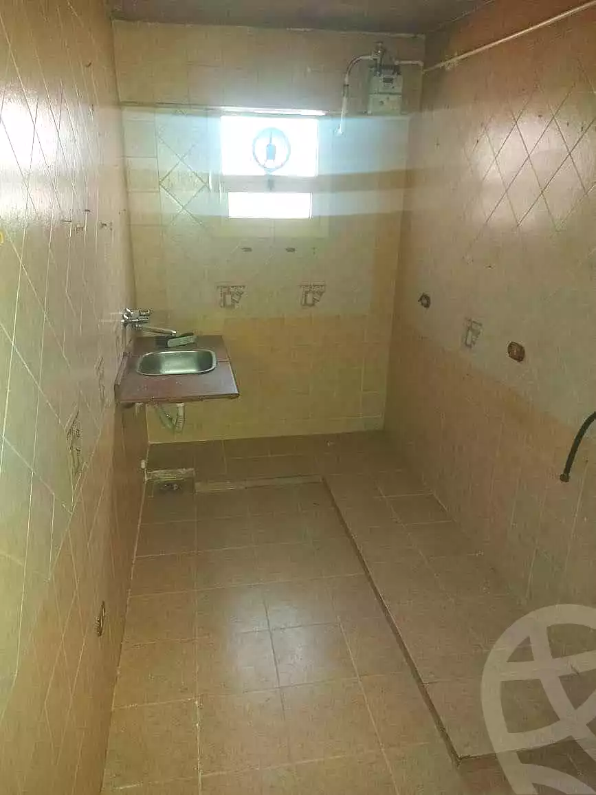 https://aqarmap.com.eg/en/listing/7172779-for-sale-cairo-helwan-mnshy-hlwn-ljdyd-abd-allah-mahmoud-st