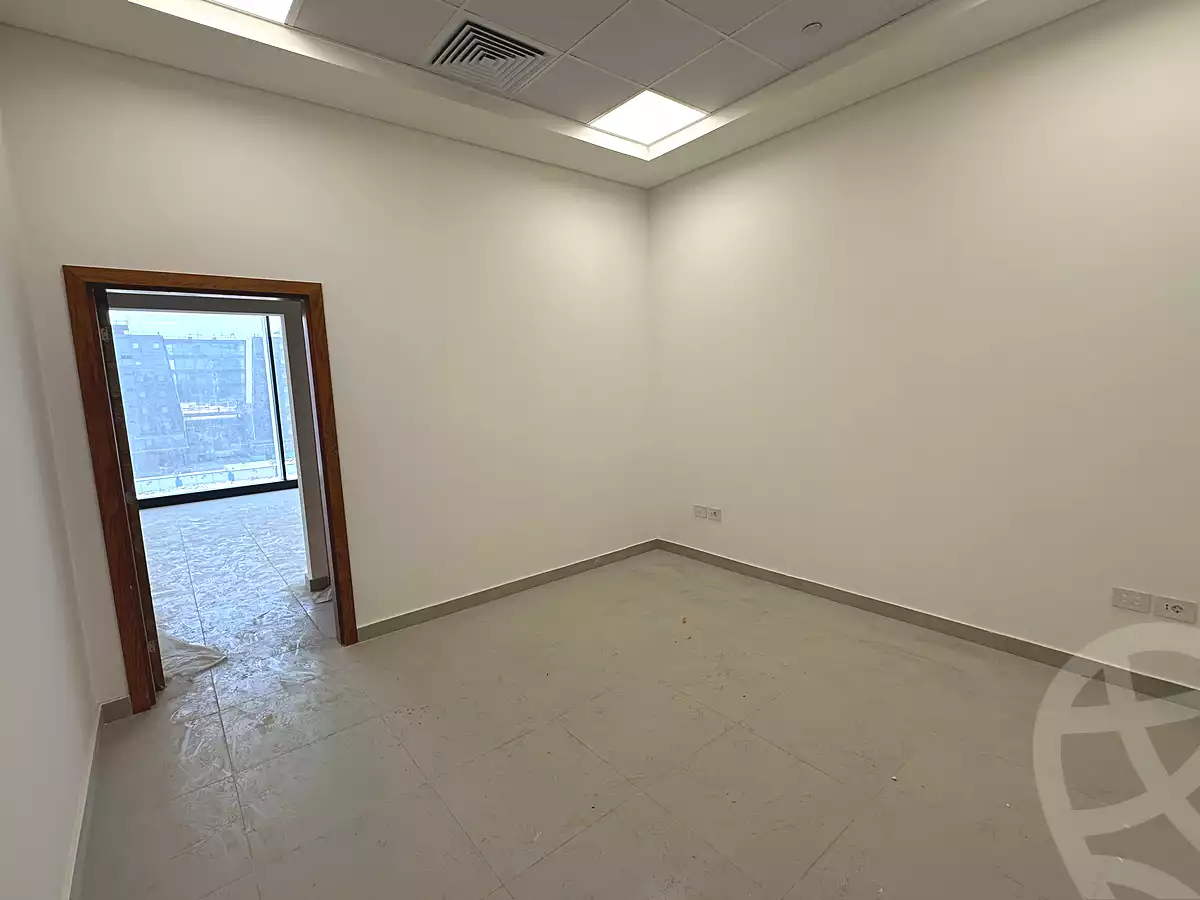 https://aqarmap.com.eg/ar/listing/7171767-for-rent-cairo-new-cairo-compounds-kyrw-byzns-blz-btr-hwm-llttwyr