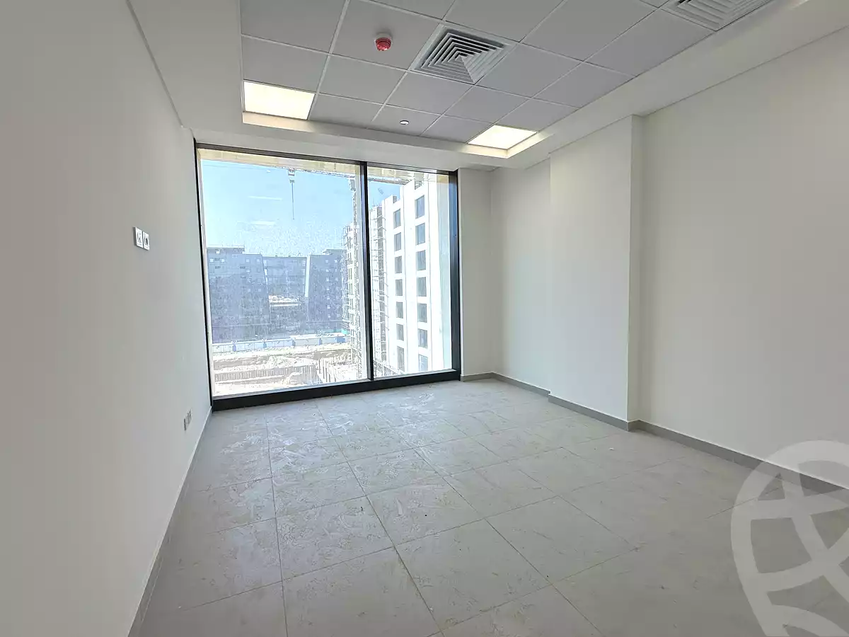 https://aqarmap.com.eg/ar/listing/7171767-for-rent-cairo-new-cairo-compounds-kyrw-byzns-blz-btr-hwm-llttwyr