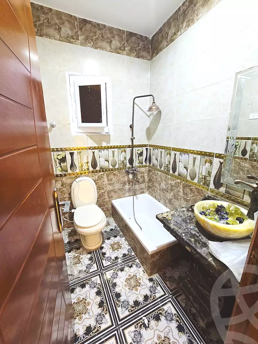 https://aqarmap.com.eg/en/listing/7173085-for-sale-alexandria-al-agamy-shataa-el-nakheel-street-2