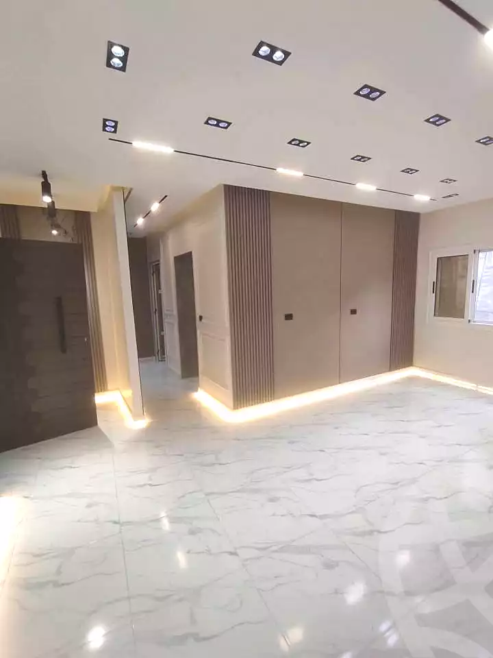 https://aqarmap.com.eg/ar/listing/7173093-for-sale-alexandria-al-agamy-lbytsh-shahr-al-assal-st