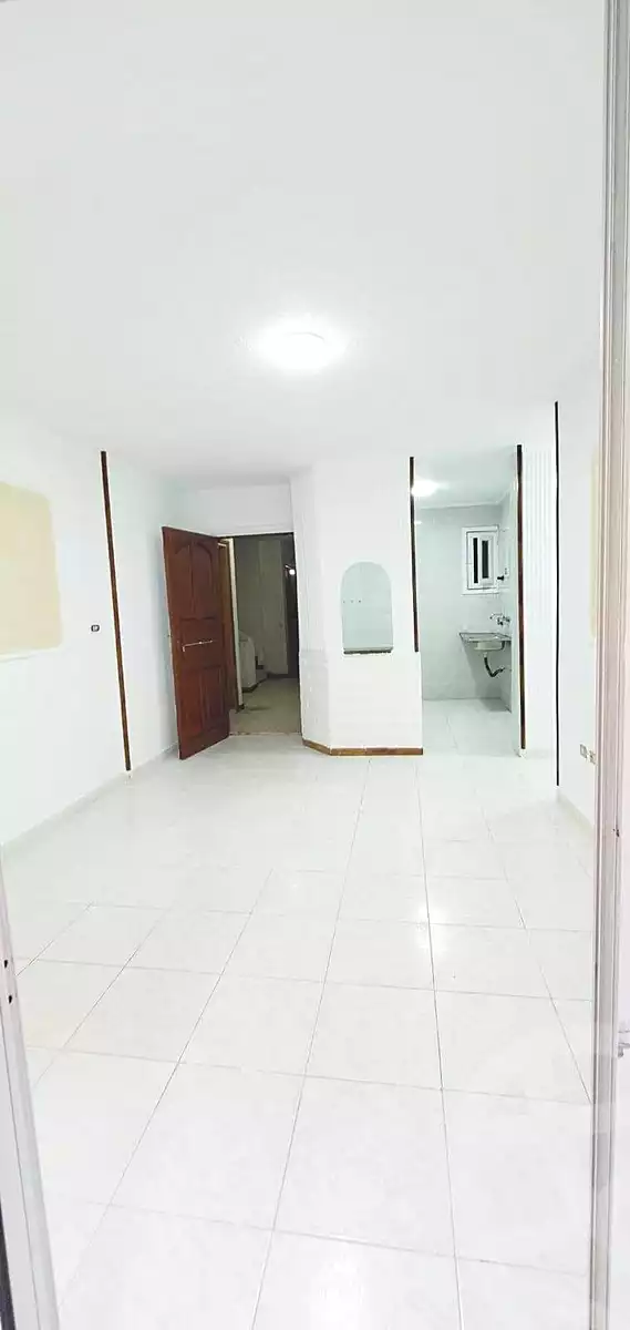 https://aqarmap.com.eg/ar/listing/7173099-for-sale-alexandria-al-agamy-shataa-el-nakheel