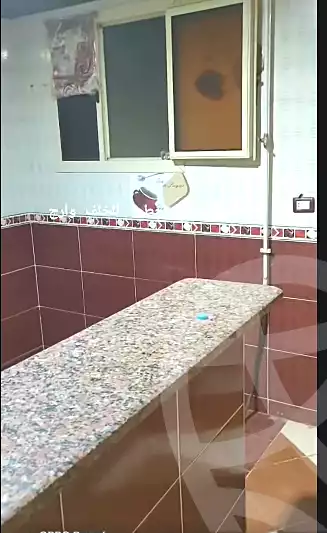 https://aqarmap.com.eg/ar/listing/7173100-for-rent-alexandria-al-agamy-bw-ywsf