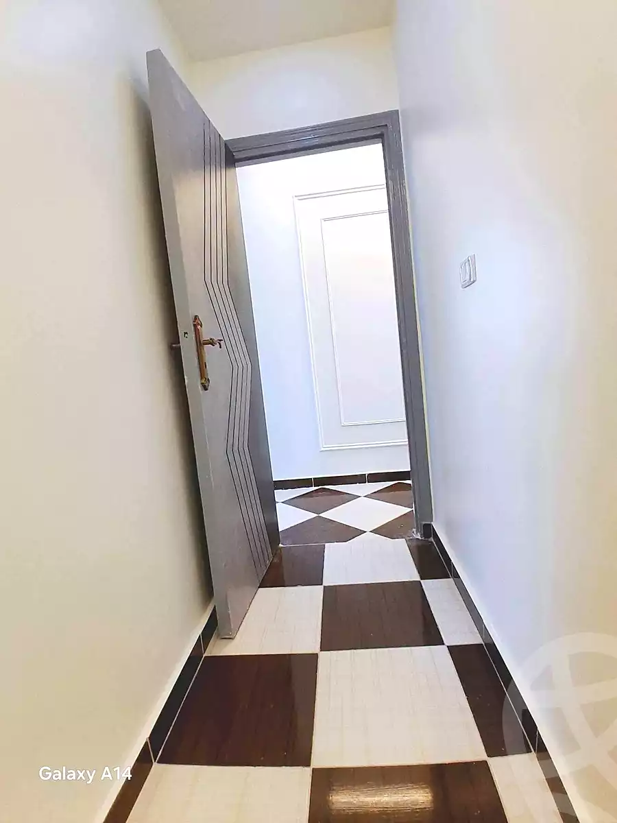 https://aqarmap.com.eg/ar/listing/7173148-for-sale-alexandria-sydy-bshr-sydy-bshr-bhry-shr-mhmwd-l-yswy