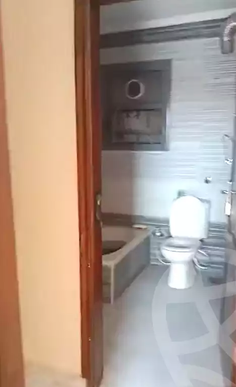 https://aqarmap.com.eg/en/listing/7173199-for-sale-cairo-ain-shams-ain-shams-el-sharkia-afifi-effat-st