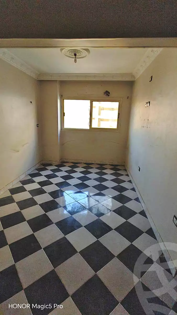 https://aqarmap.com.eg/en/listing/7173220-for-sale-cairo-helwan-helwan-el-sharkeya-mostafa-safwat-st