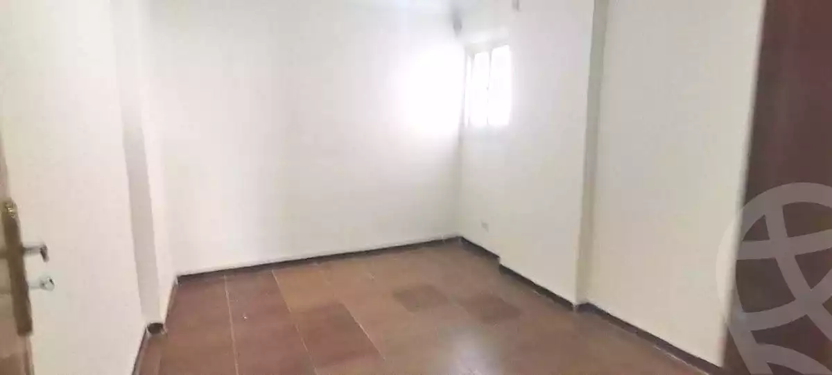 https://aqarmap.com.eg/en/listing/7173337-for-sale-alexandria-sydy-bshr-sydy-bshr-bhry-shr-mhmd-njyb