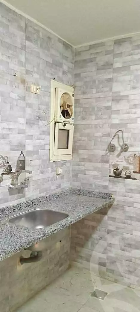 https://aqarmap.com.eg/en/listing/7173343-for-rent-cairo-el-haram-el-lebeny-soltan-khattab-st