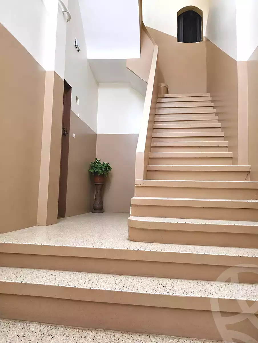 https://aqarmap.com.eg/ar/listing/7173394-for-sale-qalyubia-shubra-el-khaima-shubra-el-khaima-city-hamis-st