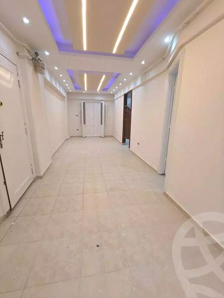 https://aqarmap.com.eg/ar/listing/7173411-for-sale-alexandria-lsywf-el-falki