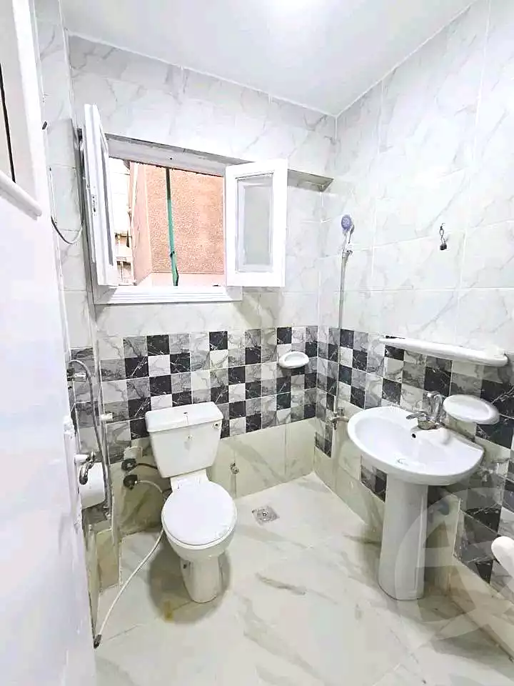 https://aqarmap.com.eg/ar/listing/7173580-for-sale-alexandria-al-agamy-shataa-el-nakheel