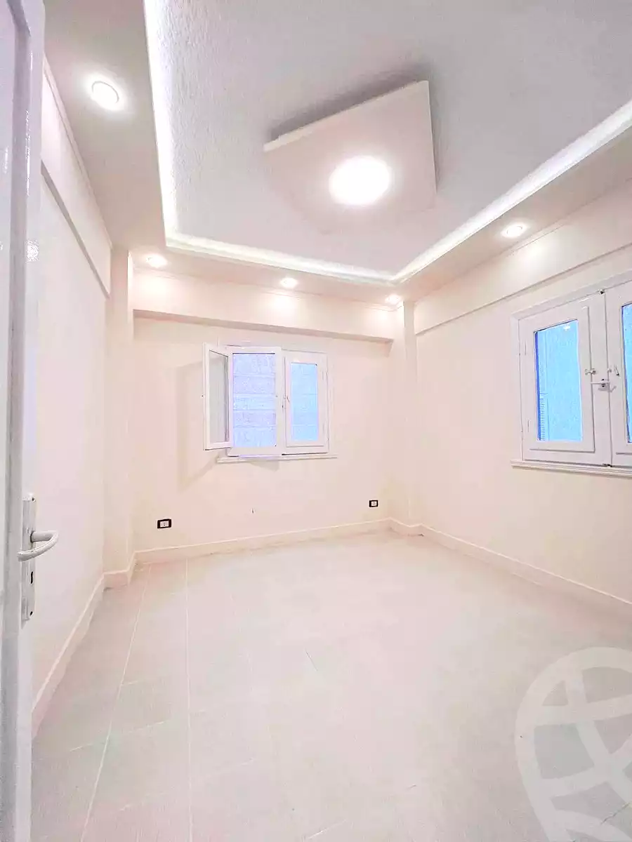 https://aqarmap.com.eg/en/listing/7173727-for-sale-alexandria-al-agamy-shataa-el-nakheel