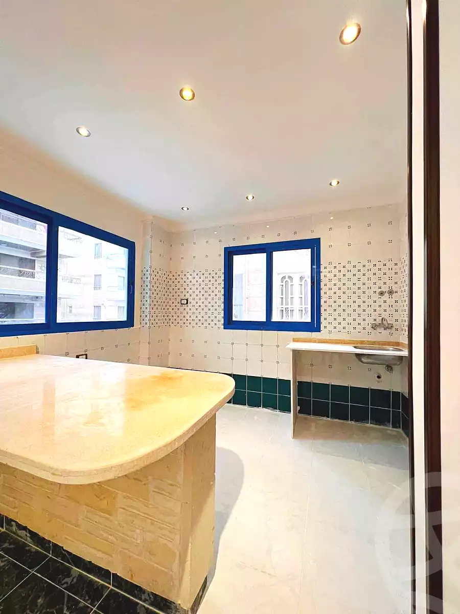 https://aqarmap.com.eg/en/listing/7173727-for-sale-alexandria-al-agamy-shataa-el-nakheel