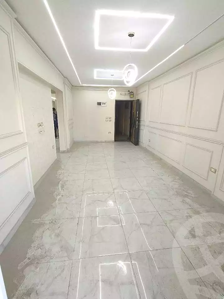 https://aqarmap.com.eg/ar/listing/7174073-for-sale-alexandria-el-asafra-l-sfr-bhry