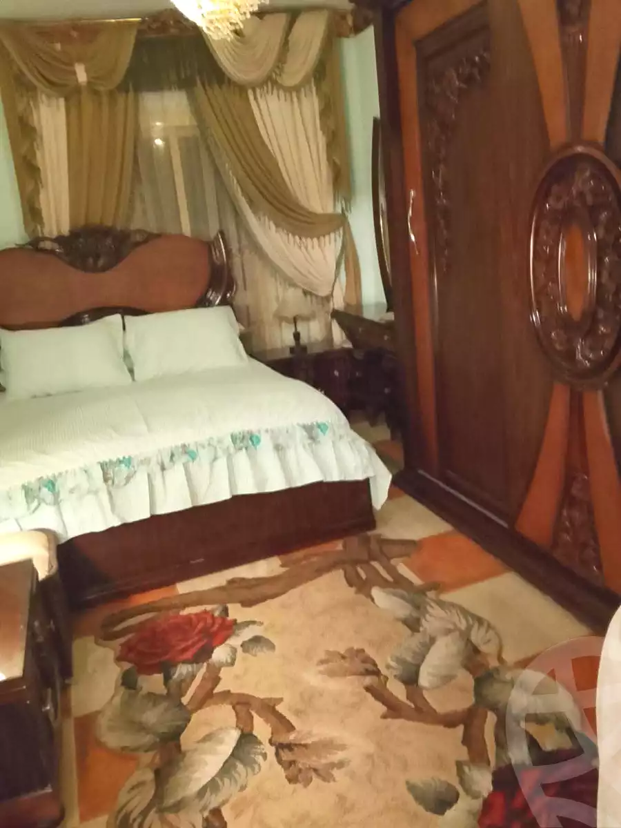 https://aqarmap.com.eg/ar/listing/7174095-for-sale-alexandria-al-agamy-lbytsh-el-saleheen-mosque-st