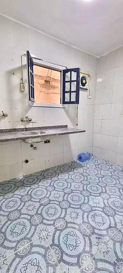 https://aqarmap.com.eg/en/listing/7174260-for-sale-alexandria-al-agamy-shataa-el-nakheel