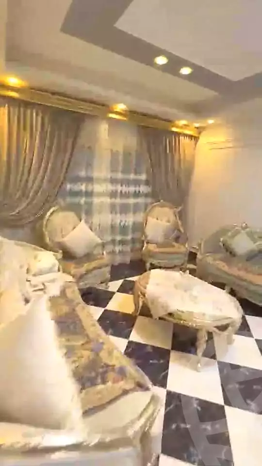https://aqarmap.com.eg/en/listing/7174306-for-sale-alexandria-al-agamy-el-hanouvel