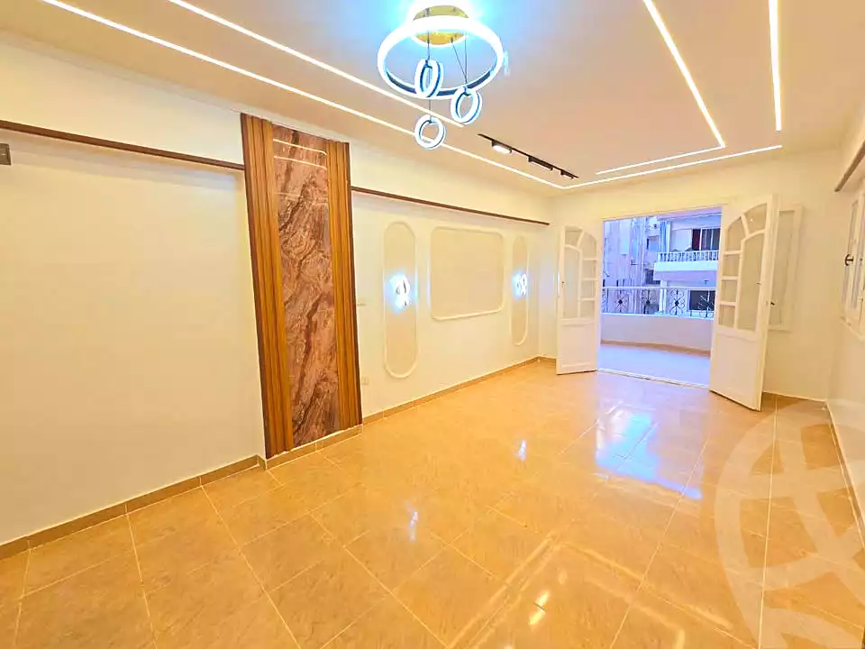 https://aqarmap.com.eg/en/listing/7174585-for-sale-alexandria-al-agamy-shataa-el-nakheel