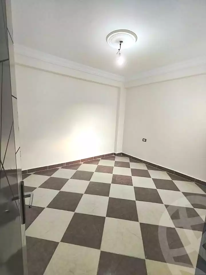 https://aqarmap.com.eg/ar/listing/7174679-for-sale-alexandria-lsywf-el-falki