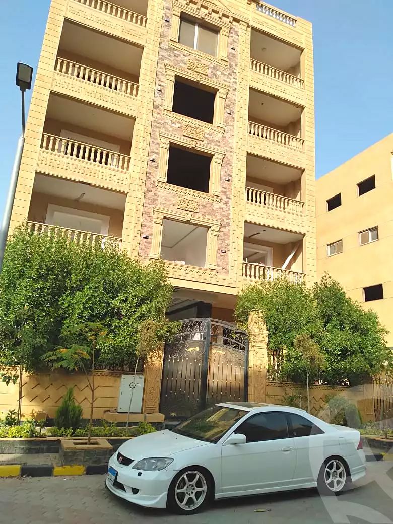 https://aqarmap.com.eg/en/listing/7174698-for-rent-cairo-new-cairo-compounds-el-mostashareen-compound