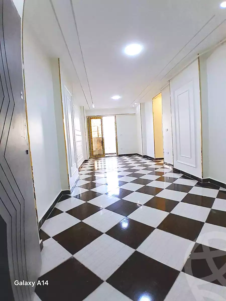 https://aqarmap.com.eg/ar/listing/7174757-for-sale-alexandria-sydy-bshr-sydy-bshr-bhry