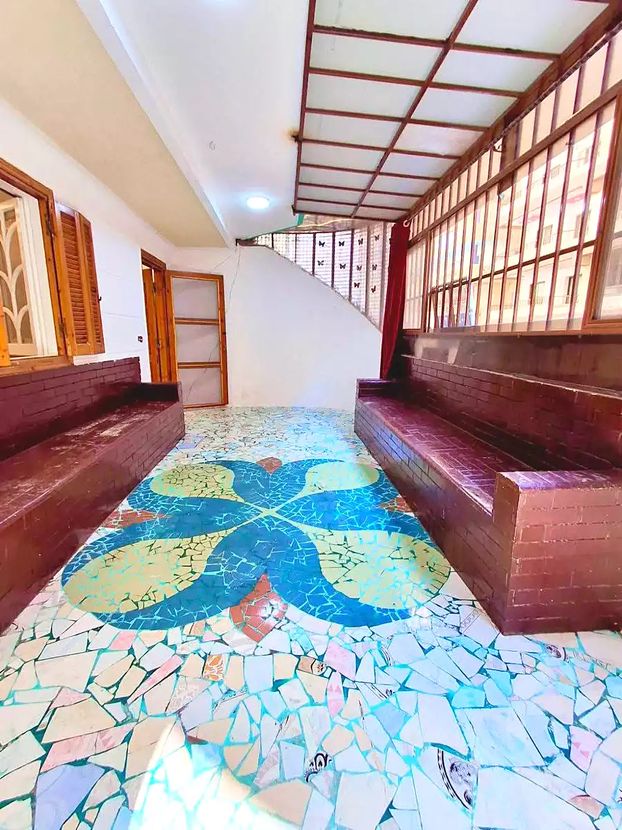 https://aqarmap.com.eg/ar/listing/7174799-for-sale-alexandria-al-agamy-shataa-el-nakheel