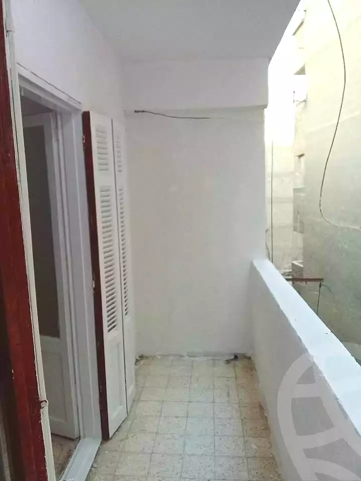 https://aqarmap.com.eg/ar/listing/7174887-for-sale-alexandria-al-agamy-el-hanouvel-al-asdakaa-st