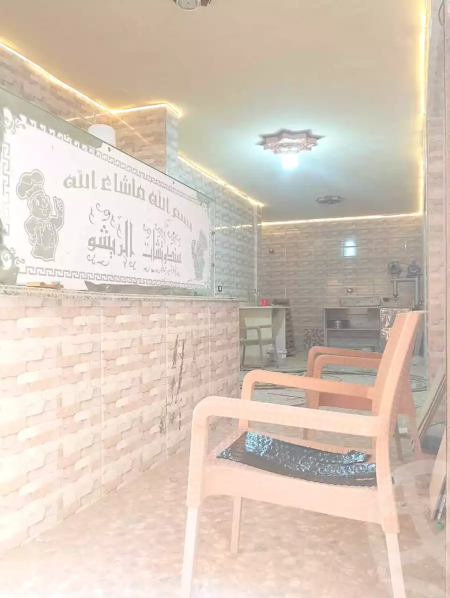 https://aqarmap.com.eg/ar/listing/7175088-for-rent-alexandria-al-agamy-bw-ywsf