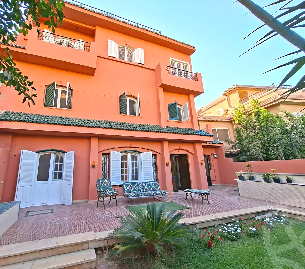 https://aqarmap.com.eg/ar/listing/6523375-for-sale-cairo-el-sheikh-zayed-city-compounds-sulaymaniyah-gardens