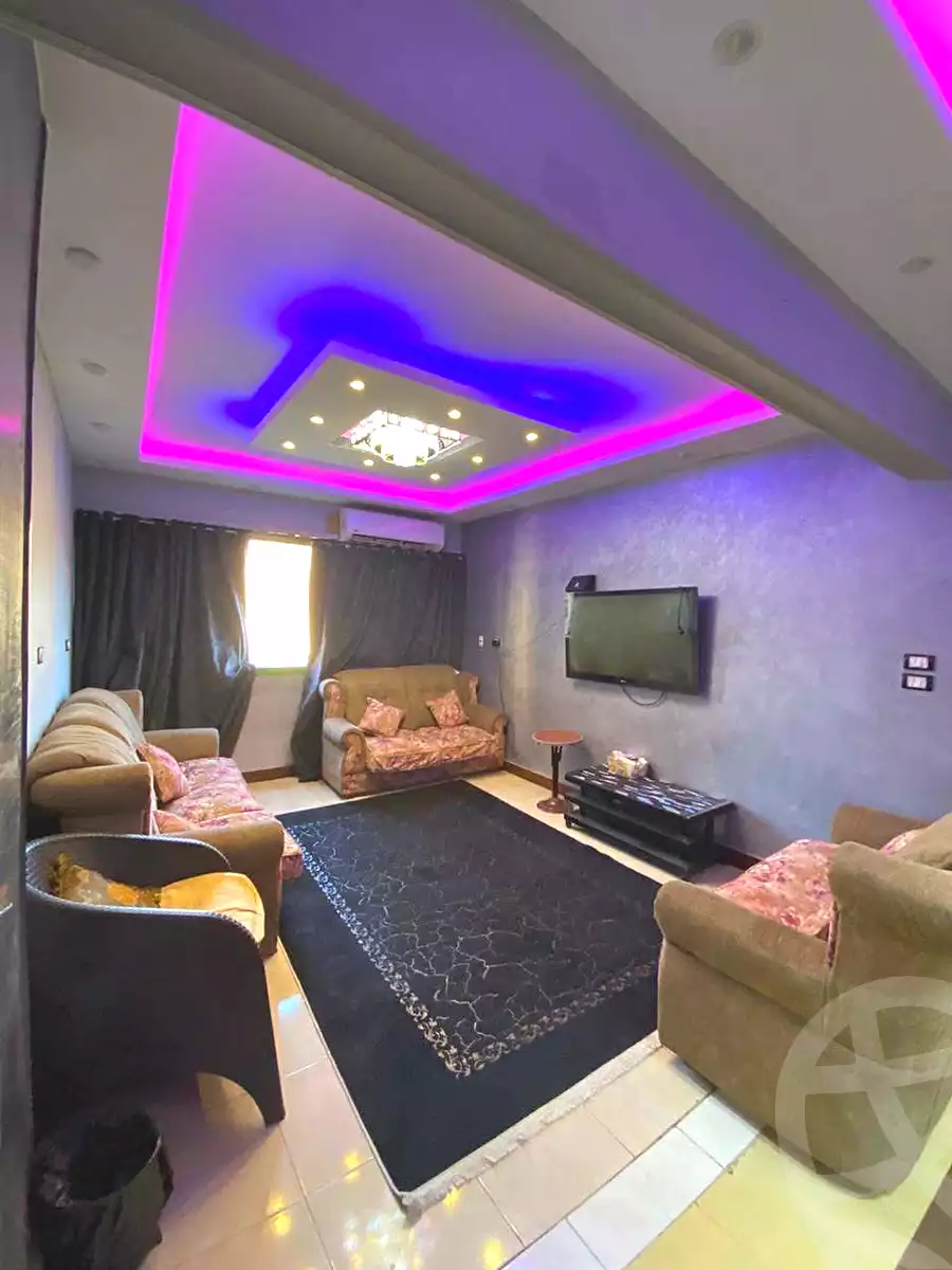 https://aqarmap.com.eg/ar/listing/7175161-for-sale-cairo-helwan-helwan-el-sharkeya-heidar-st