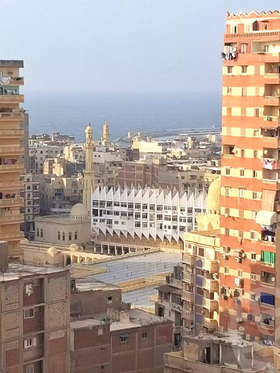 https://aqarmap.com.eg/en/listing/7175176-for-sale-alexandria-bahray-el-anfoshy