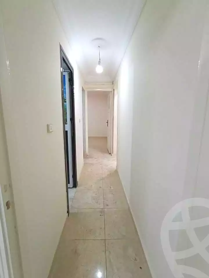 https://aqarmap.com.eg/en/listing/7175263-for-sale-alexandria-lsywf-el-falki