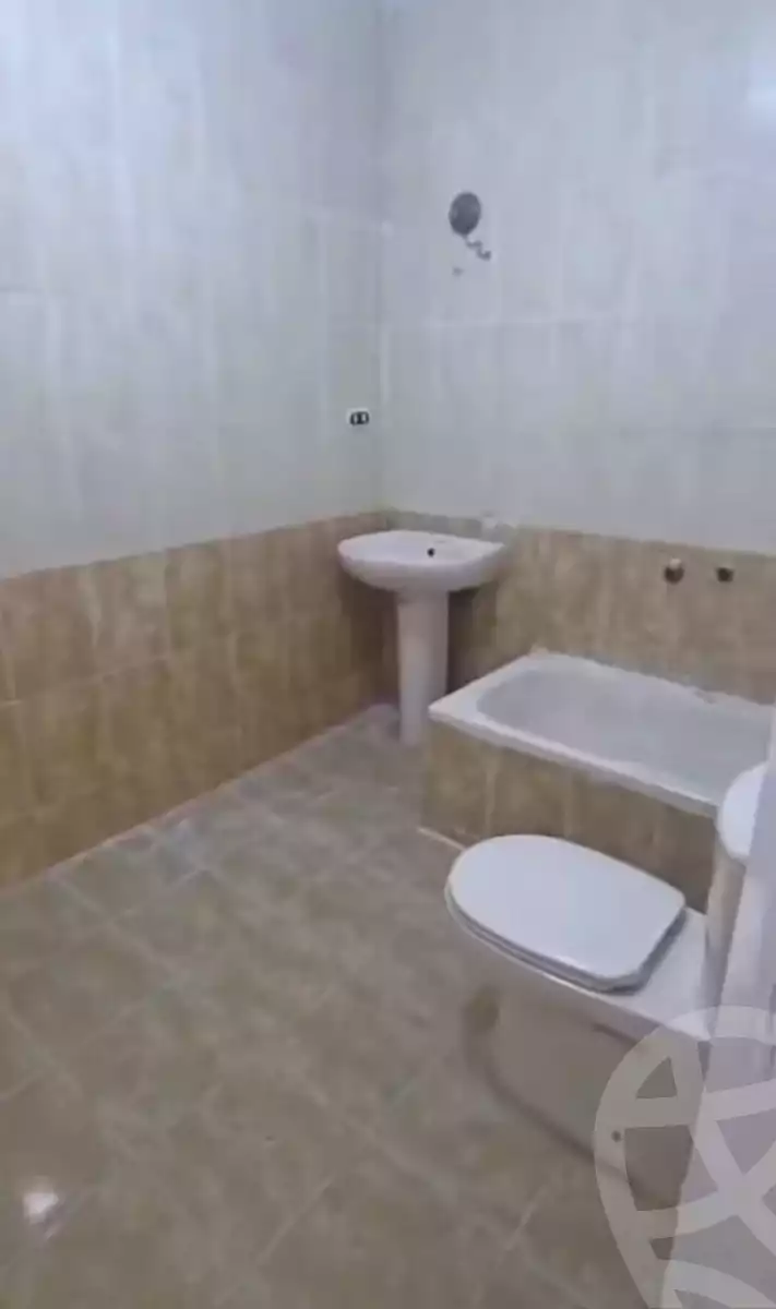 https://aqarmap.com.eg/en/listing/7175491-for-sale-alexandria-al-agamy-shataa-el-nakheel
