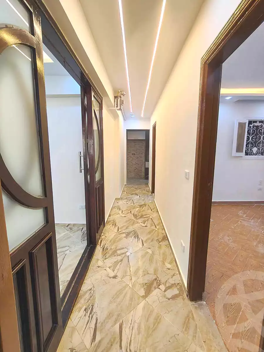 https://aqarmap.com.eg/en/listing/7175500-for-sale-alexandria-sydy-bshr-sydy-bshr-bhry-street-17