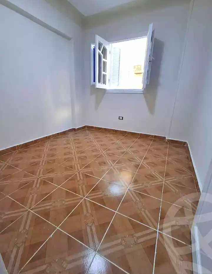 https://aqarmap.com.eg/ar/listing/7175614-for-sale-alexandria-al-agamy-shataa-el-nakheel