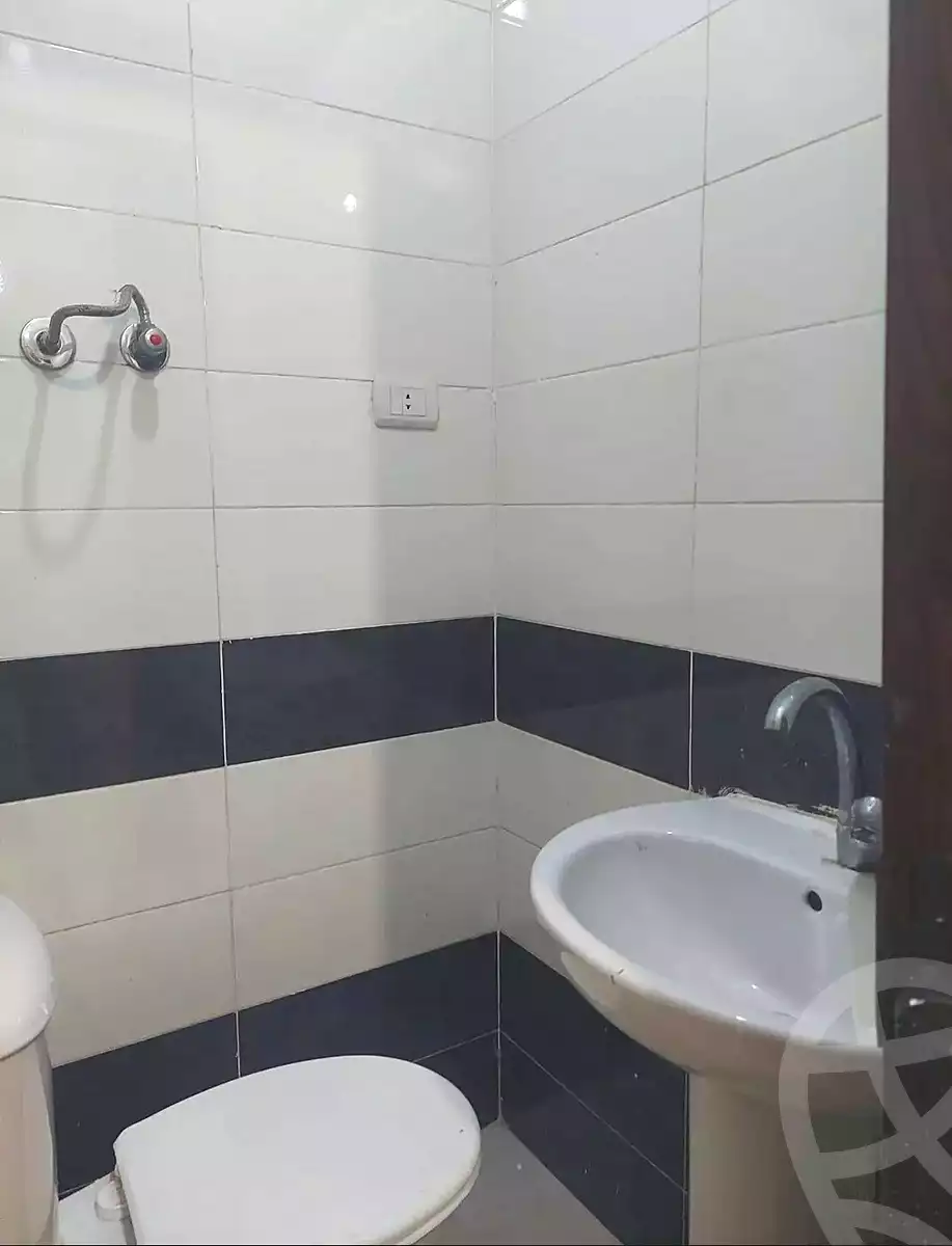 https://aqarmap.com.eg/ar/listing/7175867-for-rent-alexandria-el-asafra-l-sfr-bhry