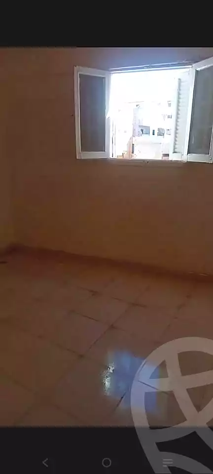 https://aqarmap.com.eg/ar/listing/7175918-for-sale-alexandria-al-agamy-el-hanouvel