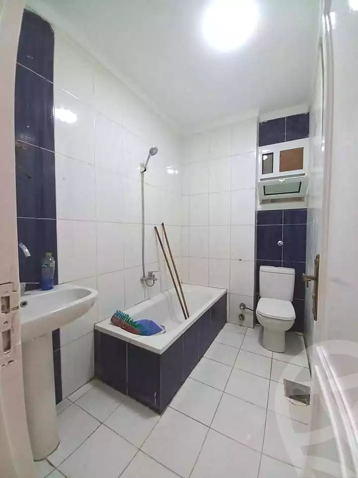https://aqarmap.com.eg/en/listing/7176001-for-sale-alexandria-el-asafra-shr-45