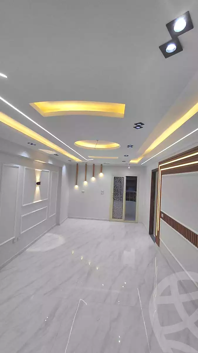 https://aqarmap.com.eg/ar/listing/7176012-for-sale-alexandria-miami